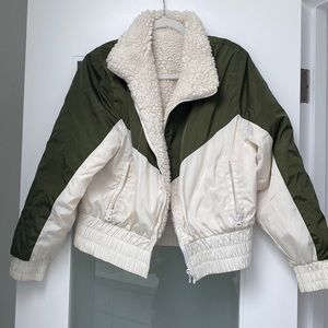 BB Dakota Bomber Jacket Size M